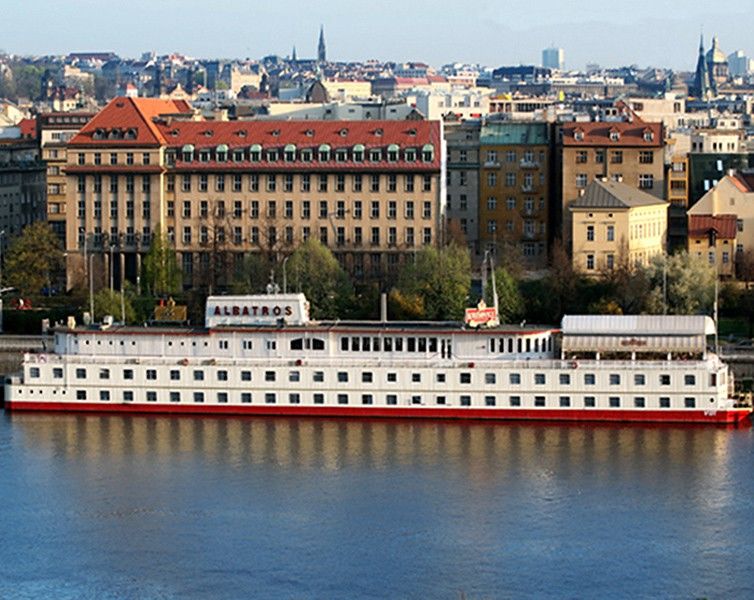 Albatros Botel Prag